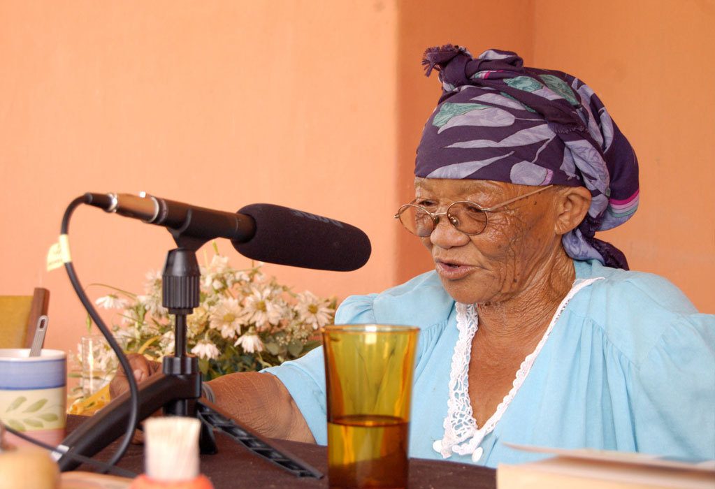 The late Anna Kassie in a recording session.